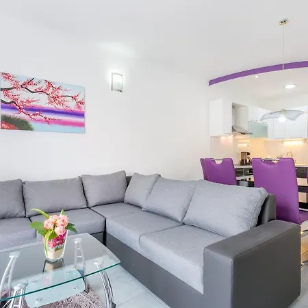 Villa Apartments Kordic Kaštela Habitación foto
