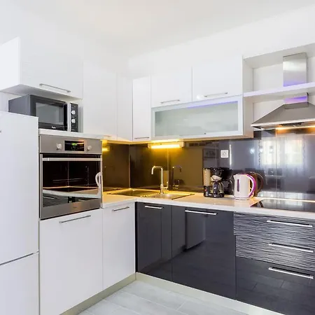 Villa Apartments Kordic Kaštela Habitación foto