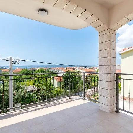 Villa Apartments Kordic Kaštela Habitación foto