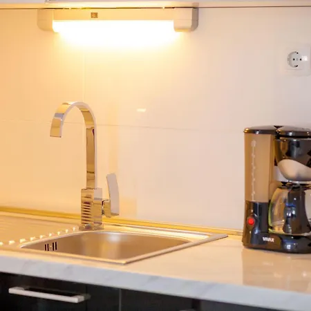 Villa Apartments Kordic Kaštela Habitación foto
