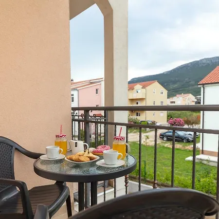 Villa Apartments Kordic Kaštela Exterior foto