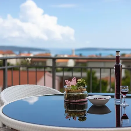 Villa Apartments Kordic Kaštela Exterior foto