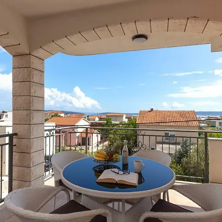 Villa Apartments Kordic Kaštela Exterior foto